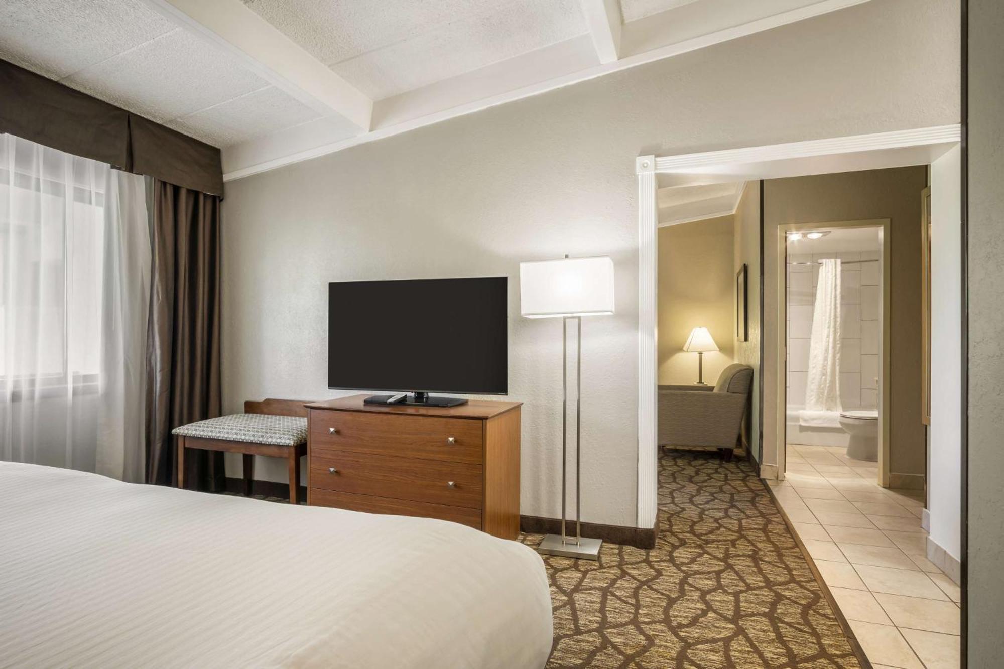 เบสต์ เวสเทิร์น ฮอสปิทาลิตี้ โฮเต็ล แอนด์ สวีท Hotel Cascade ภายนอก รูปภาพ